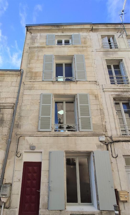 Home&Work 201 - Hypercentre - Fibre Et Parking A Proximite Niort Exterior foto